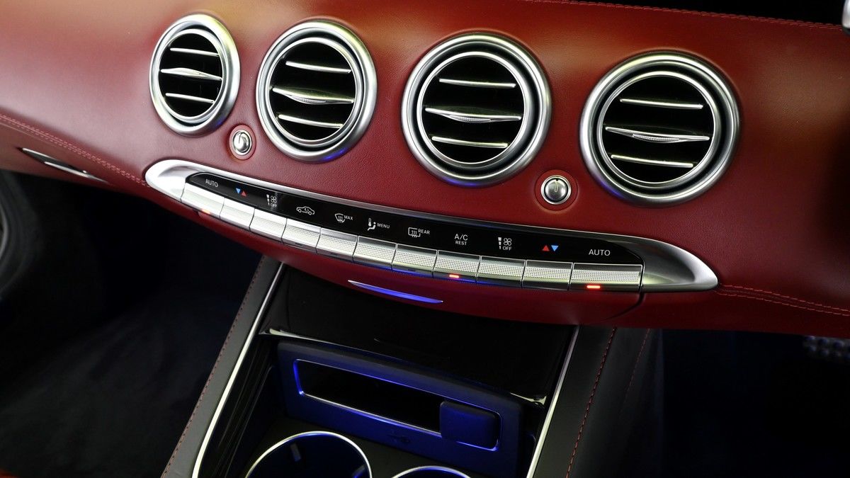 Mercedes-Benz S Class Image 12