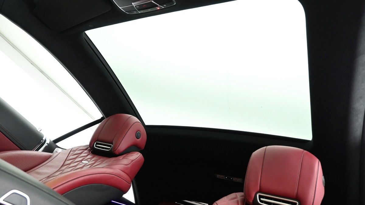 Mercedes-Benz S Class Image 2