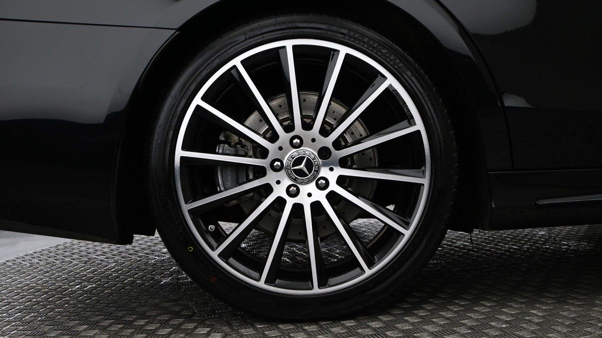 Mercedes-Benz S Class Image 9