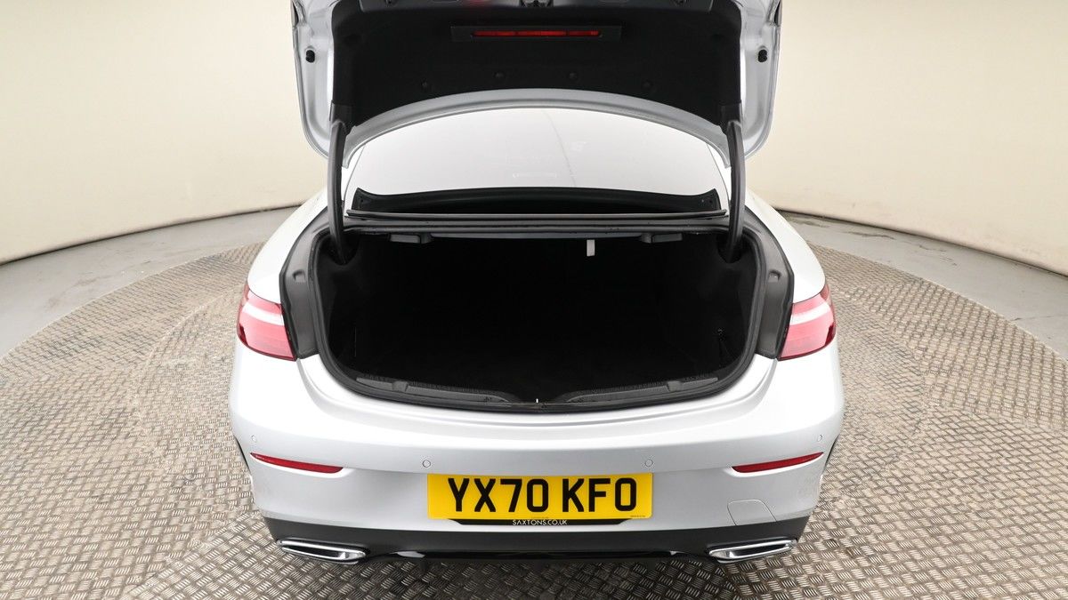 Mercedes-Benz E Class Image 10