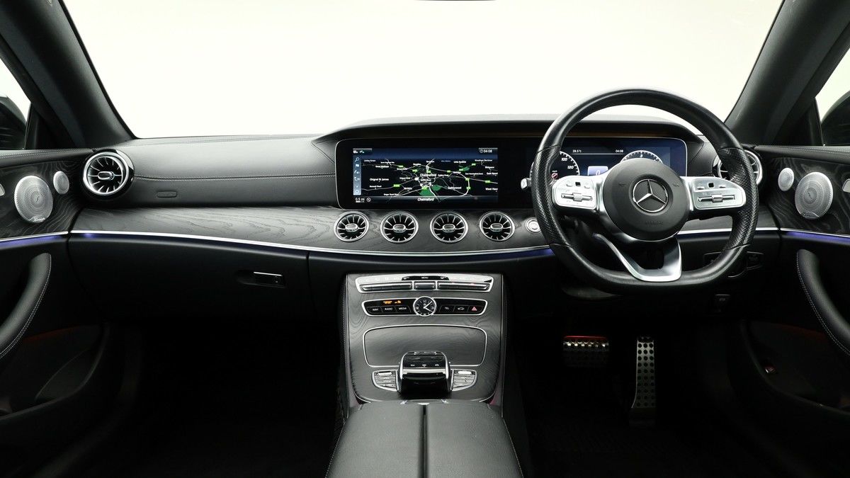 Mercedes-Benz E Class Image 14