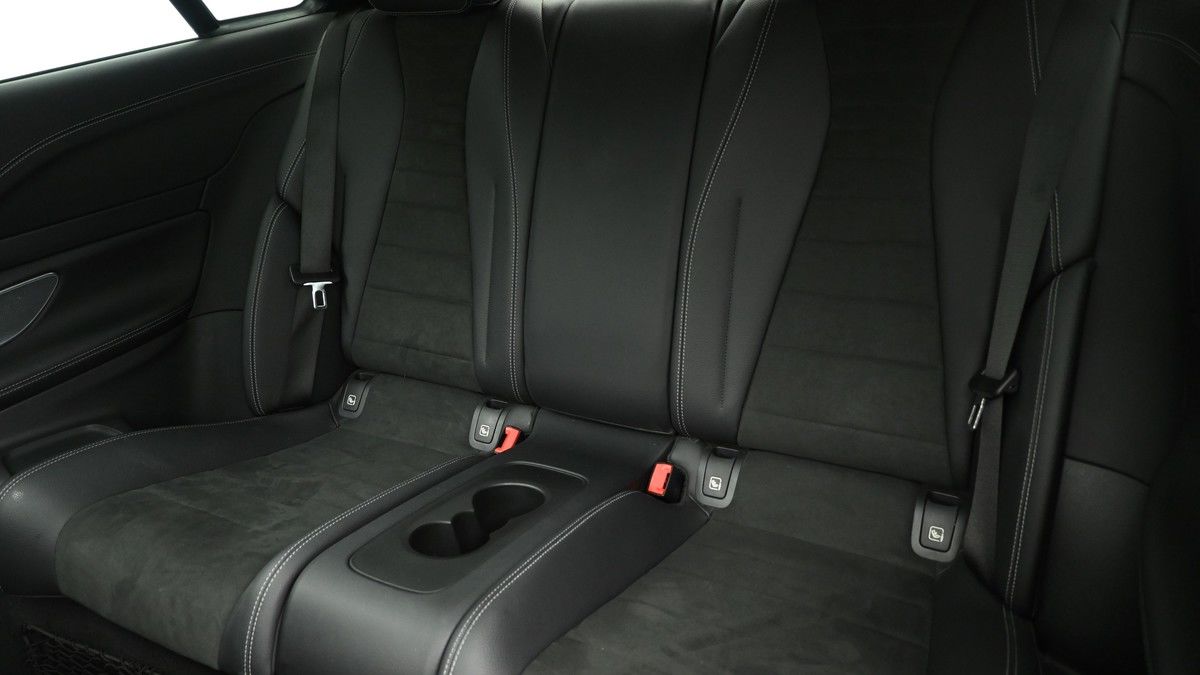 Mercedes-Benz E Class Image 5