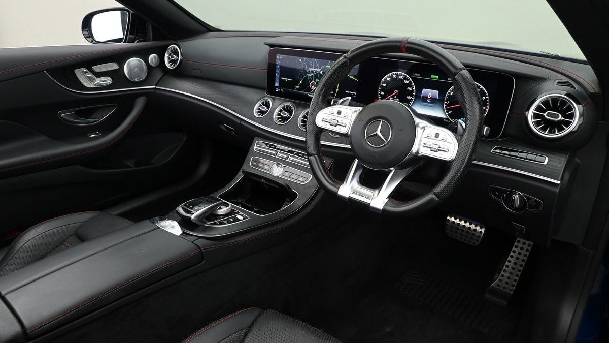 Mercedes-Benz E Class Image 2
