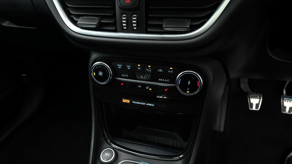 Ford Puma Image 12