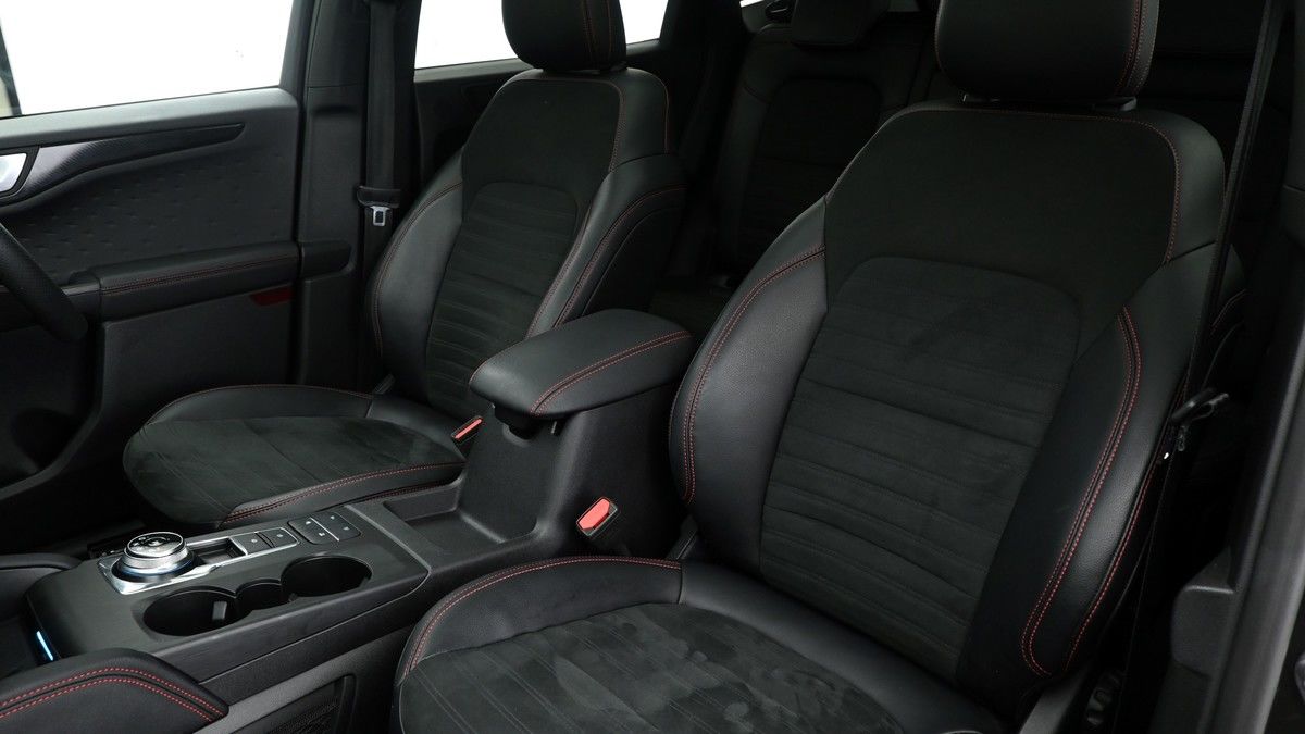 Ford Kuga Image 4