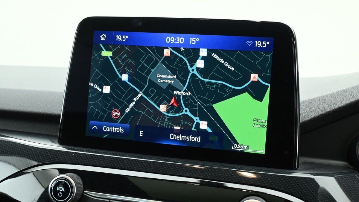 Ford Kuga Image 11