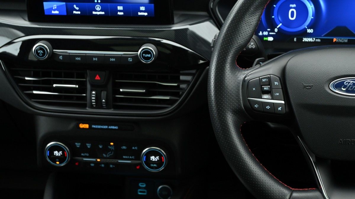 Ford Kuga Image 15