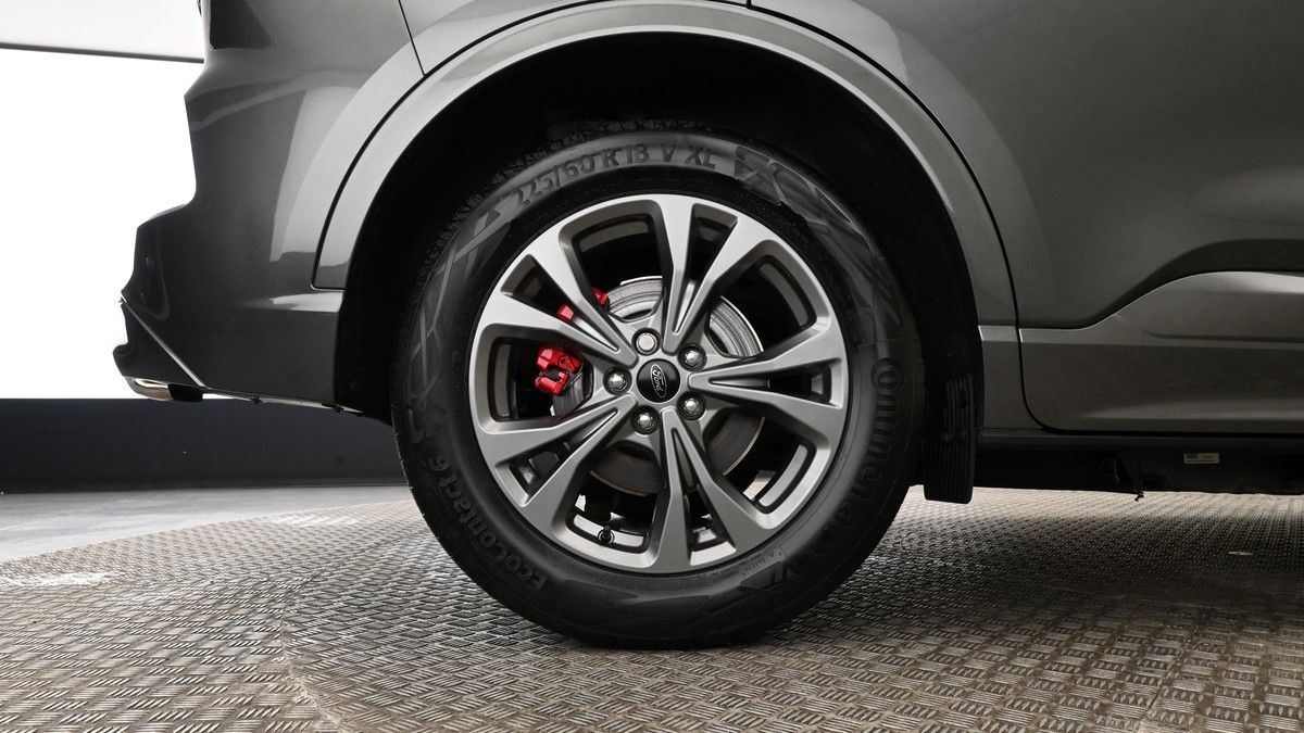 Ford Kuga Image 8