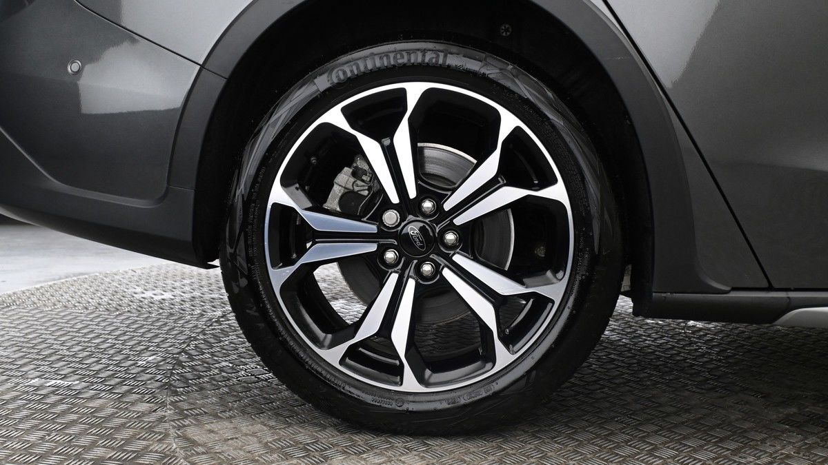 Ford Focus Image 9