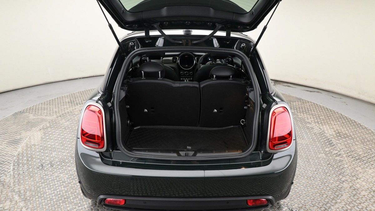 MINI Hatch Image 10