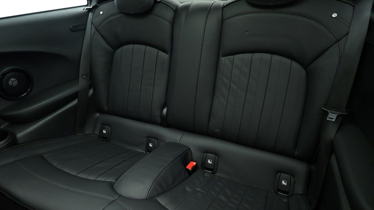 MINI Hatch Image 5