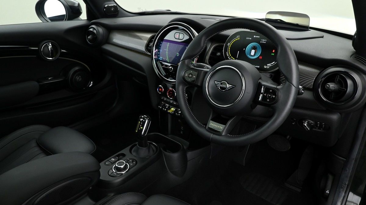 MINI Hatch Image 3