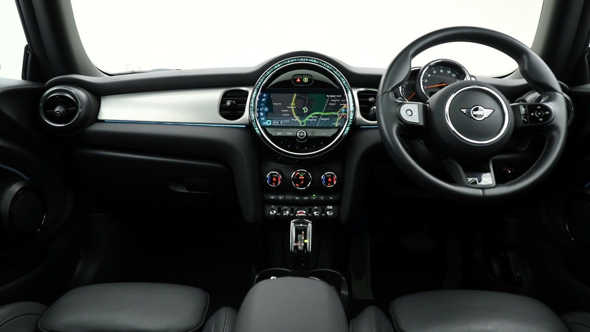 MINI Hatch Image 14