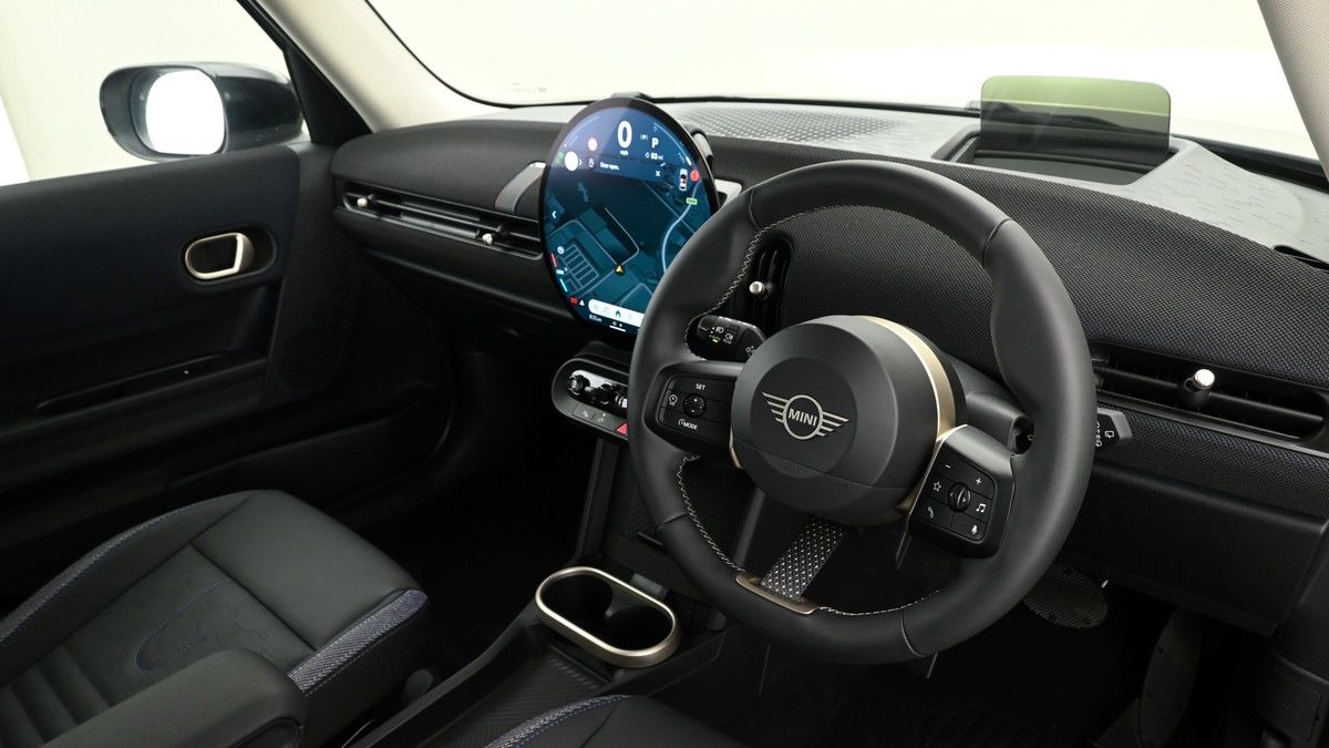MINI Hatch Image 3