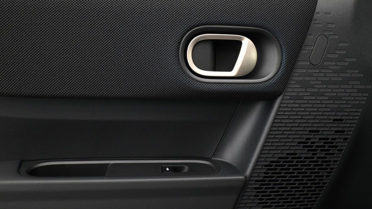 MINI Hatch Image 13