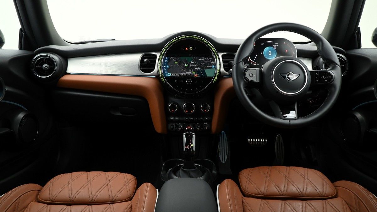 MINI Hatch Image 13