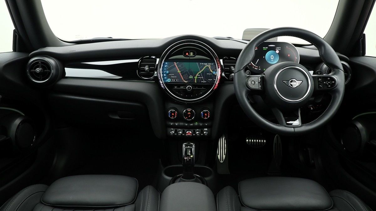 MINI Hatch Image 14
