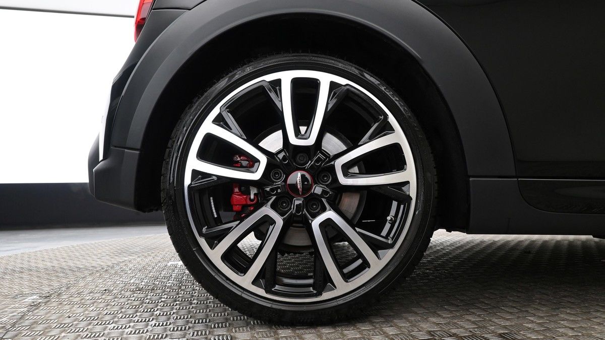 MINI Hatch Image 9