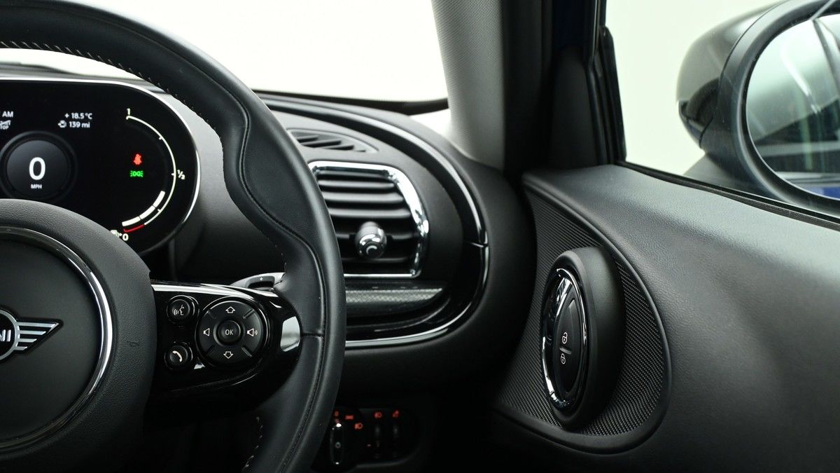 MINI Clubman Image 16