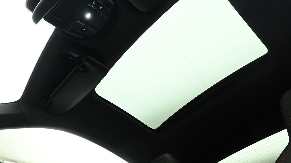Porsche 911 Image 2