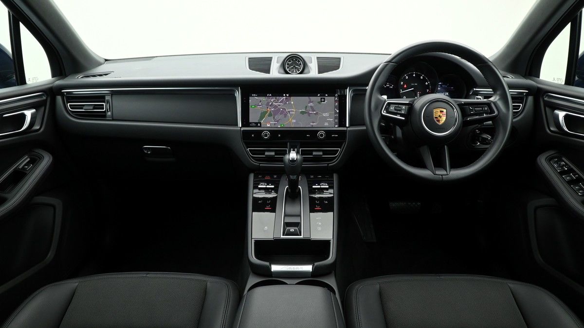 Porsche Macan Image 8