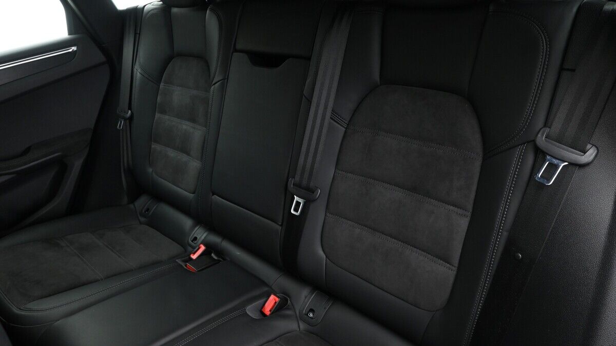 Porsche Macan Image 5