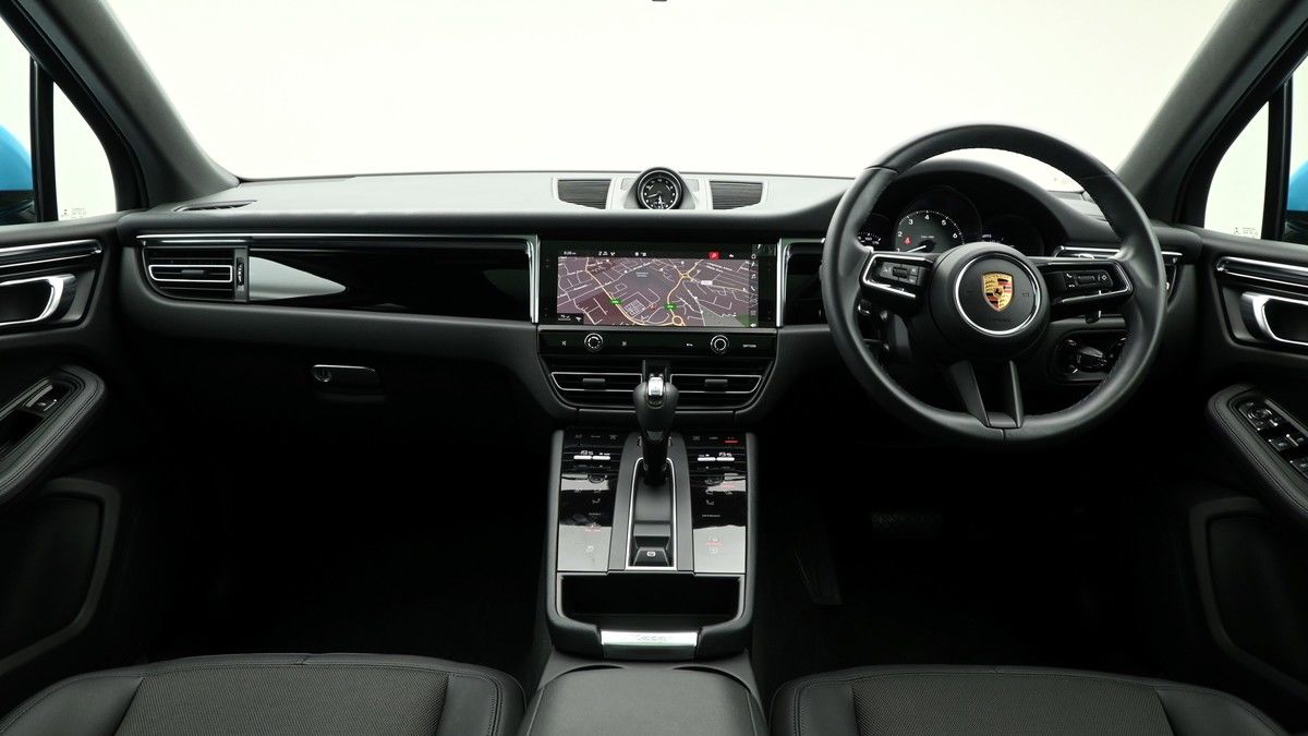 Porsche Macan Image 14