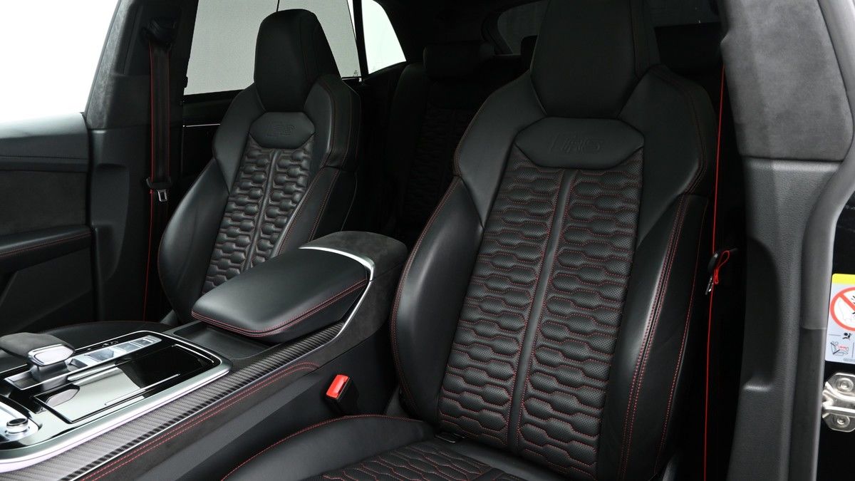Audi RSQ8 Image 4