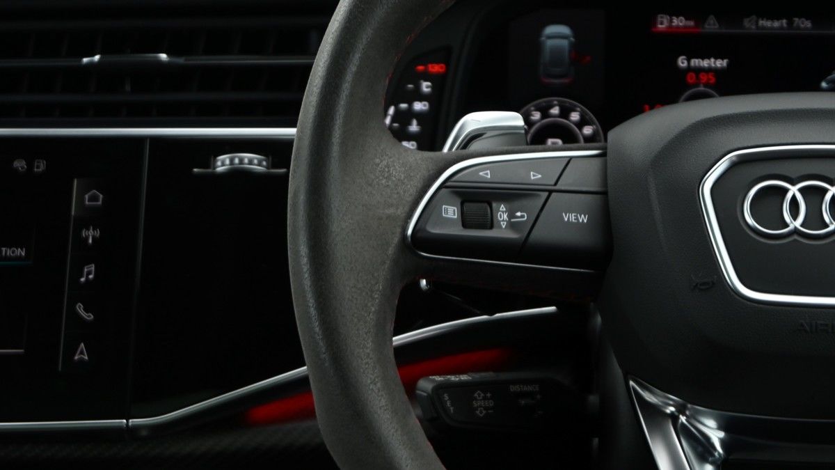 Audi RSQ8 Image 15