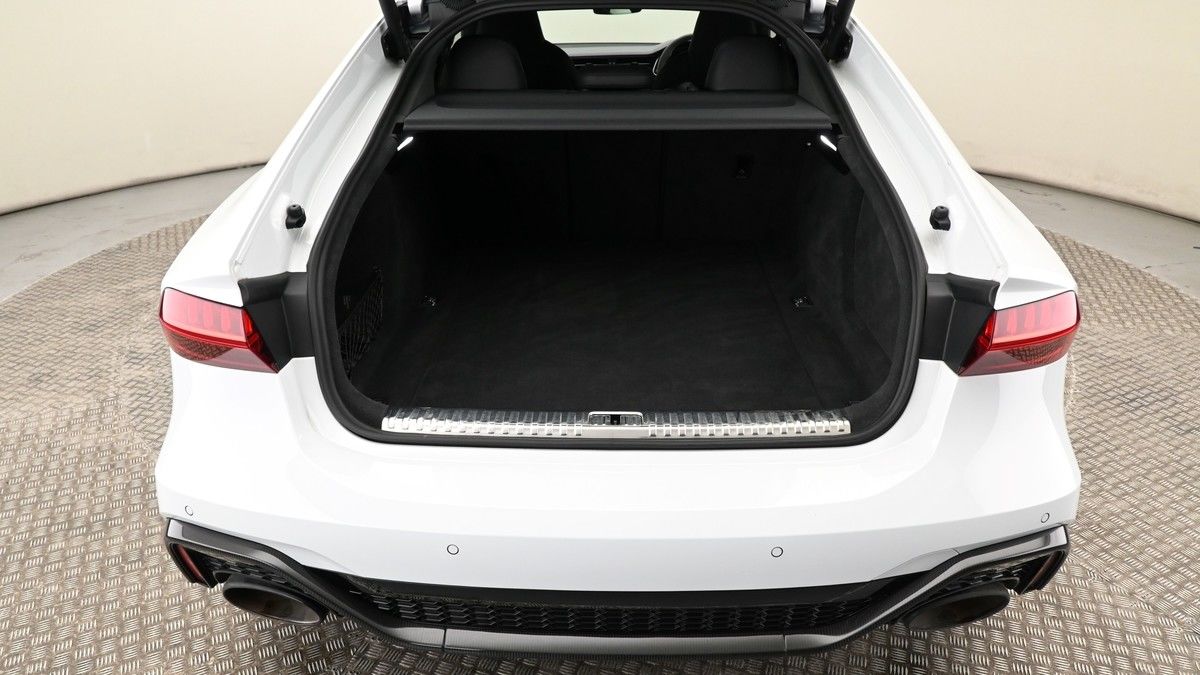 Audi RS7 Image 10