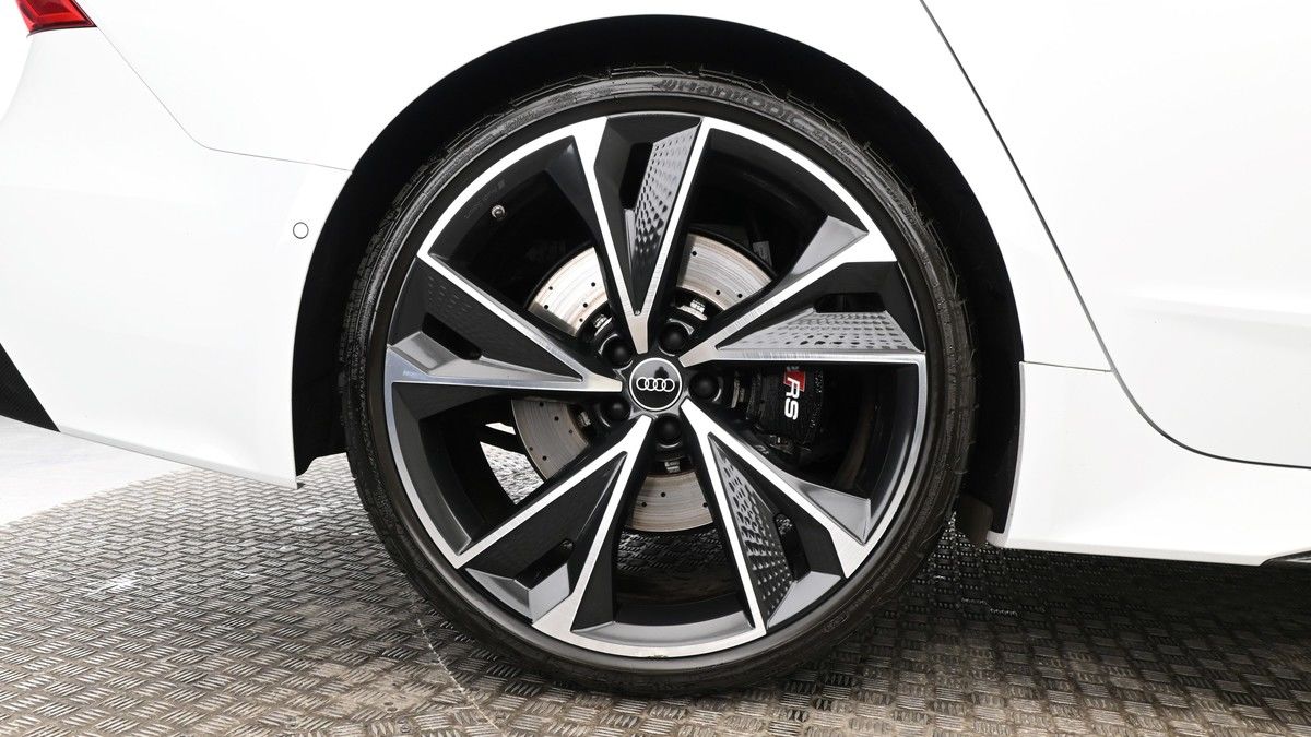 Audi RS7 Image 9