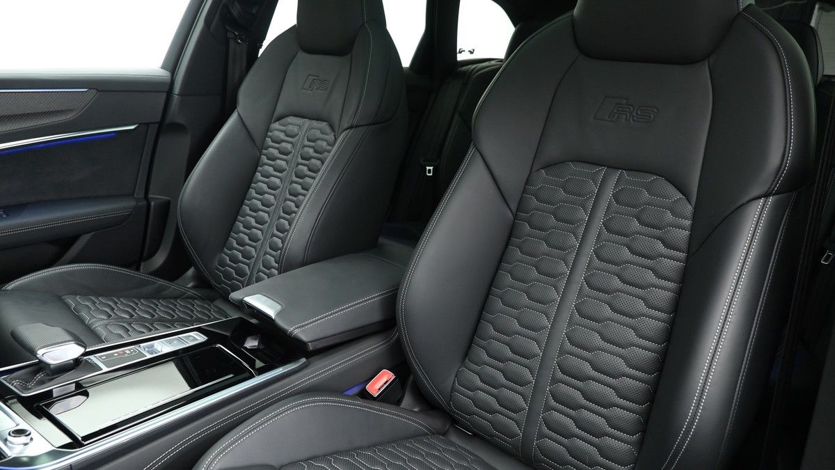 Audi RS6 Avant Image 4