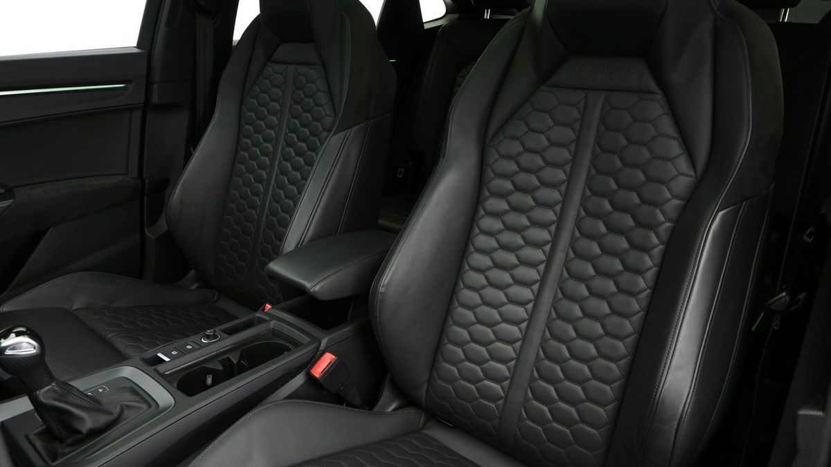 Audi RS Q3 Image 4