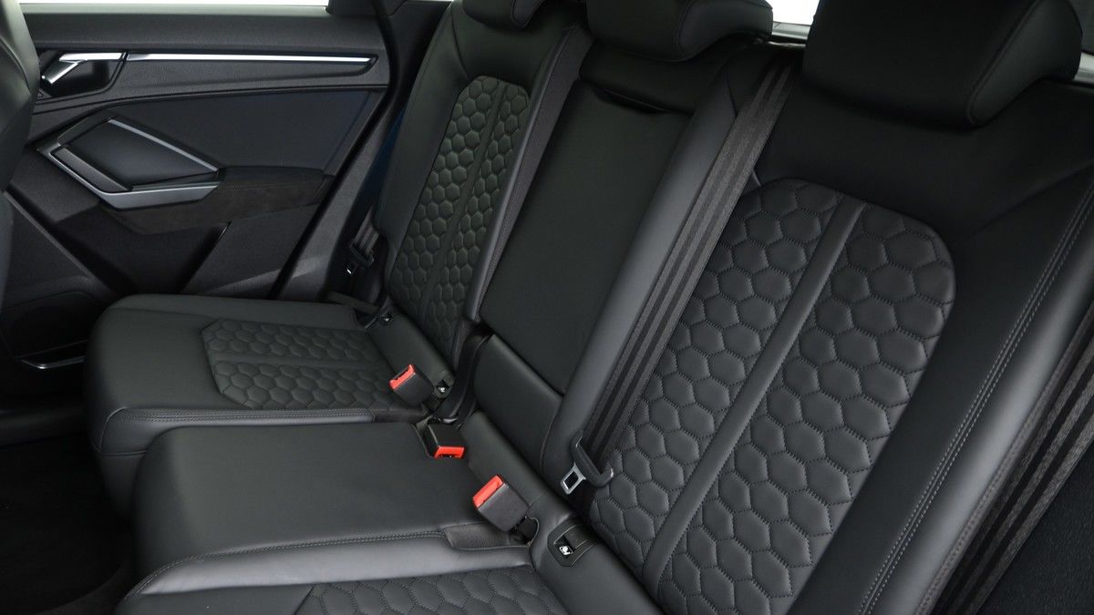 Audi RS Q3 Image 5