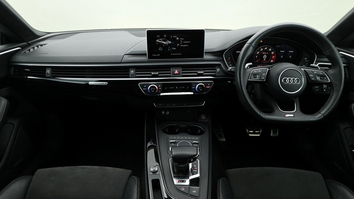 Audi RS5 Image 14