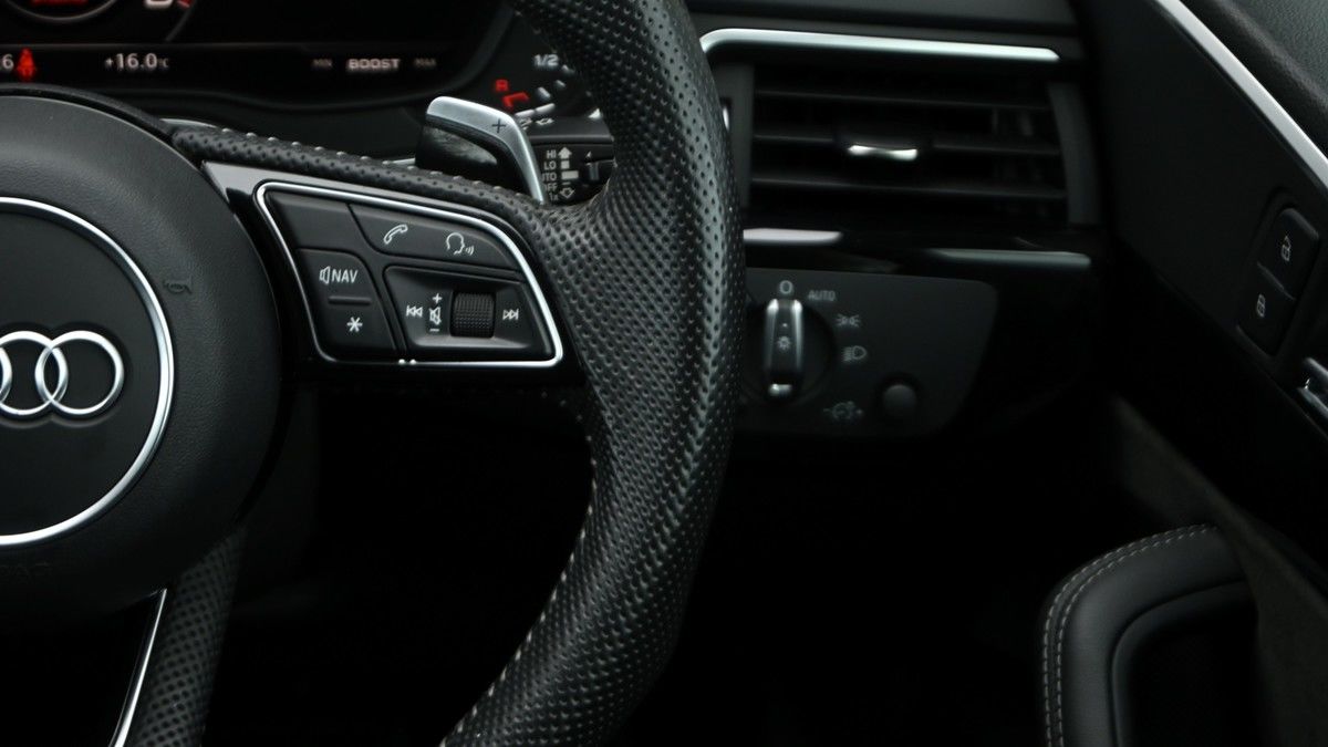 Audi RS5 Image 16