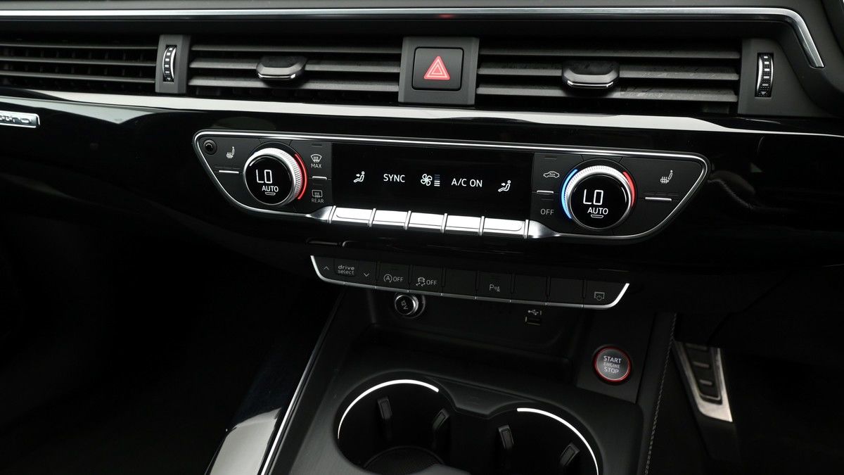 Audi RS5 Image 12