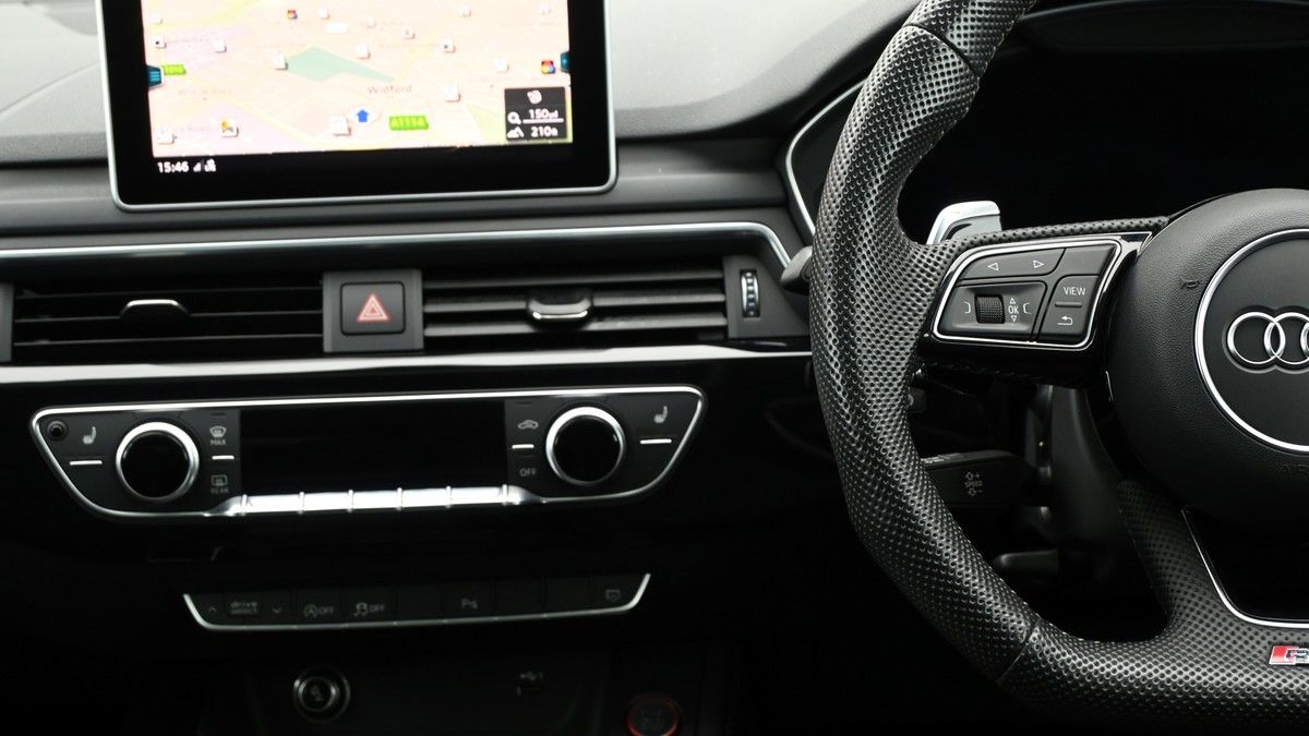 Audi RS5 Image 15