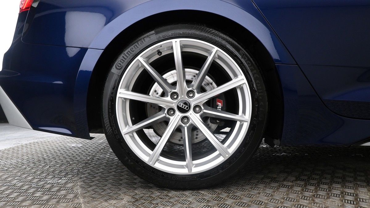 Audi RS5 Image 8