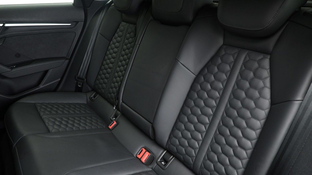 Audi RS3 Image 5