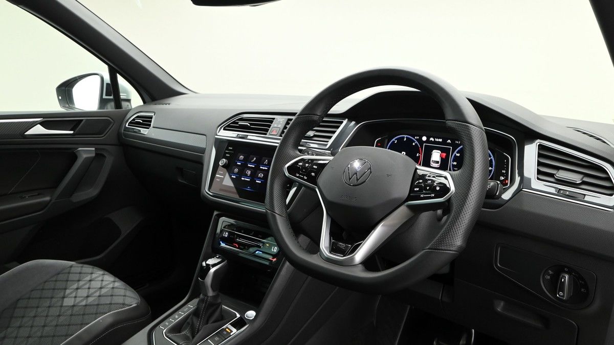 Volkswagen Tiguan Image 3