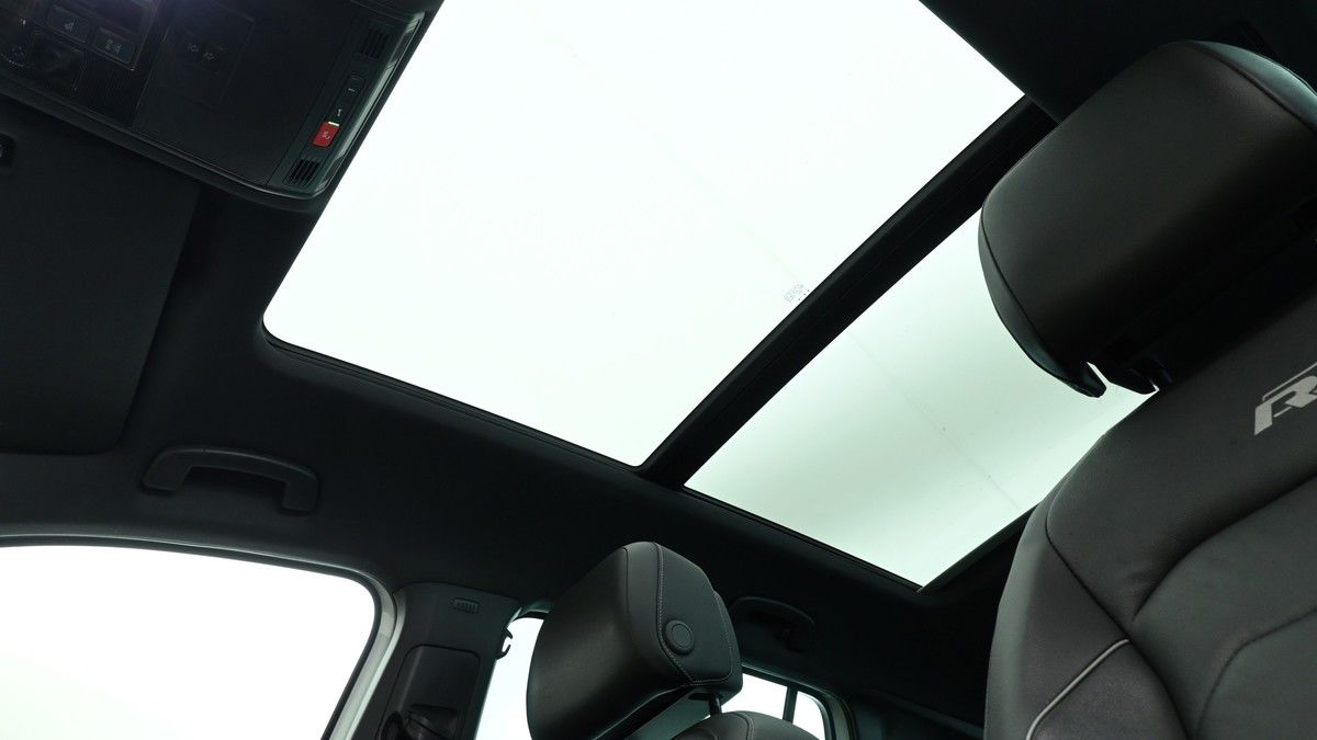 Volkswagen Tiguan Image 2