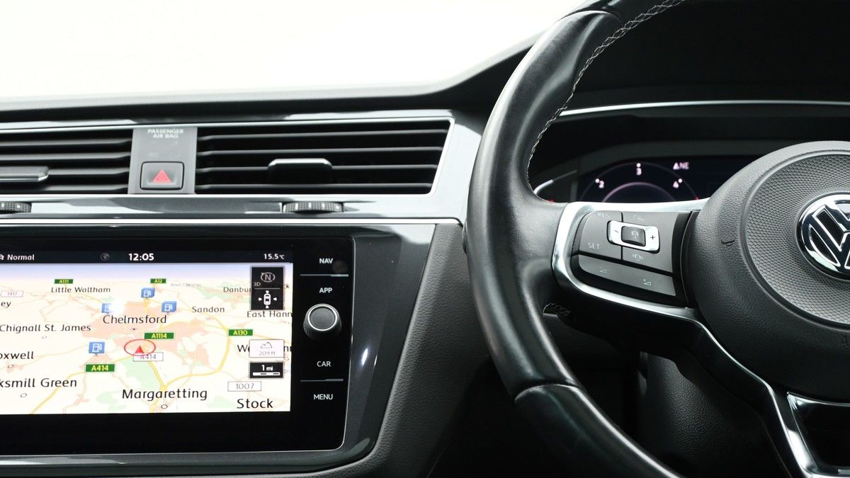 Volkswagen Tiguan Image 15