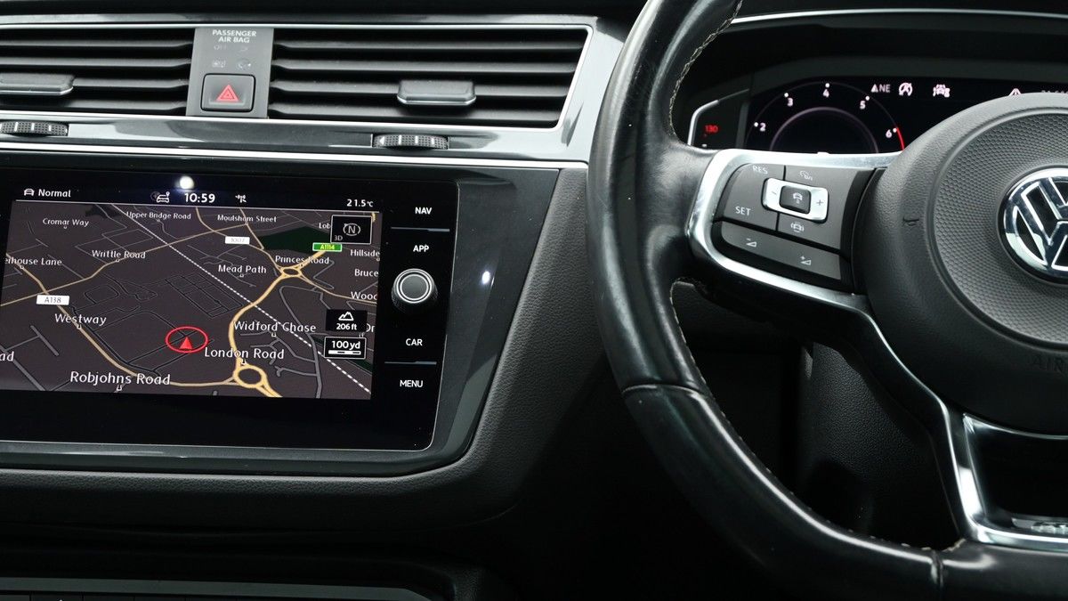 Volkswagen Tiguan Image 15