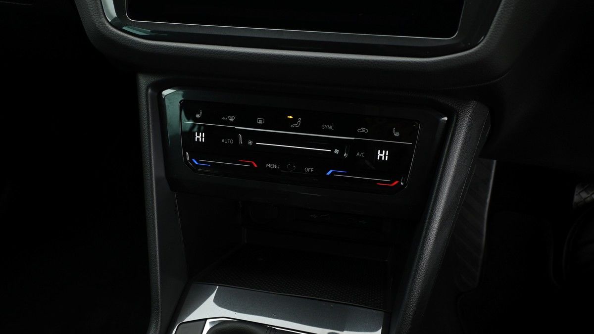 Volkswagen Tiguan Image 12