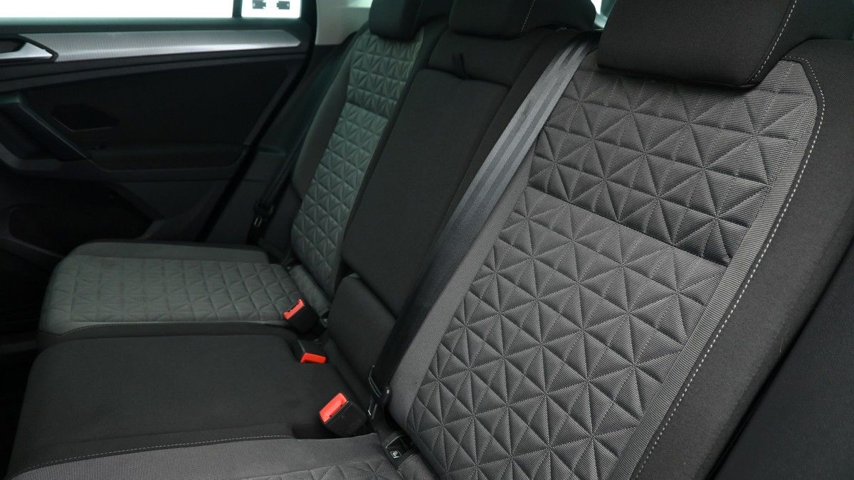 Volkswagen Tiguan Image 5