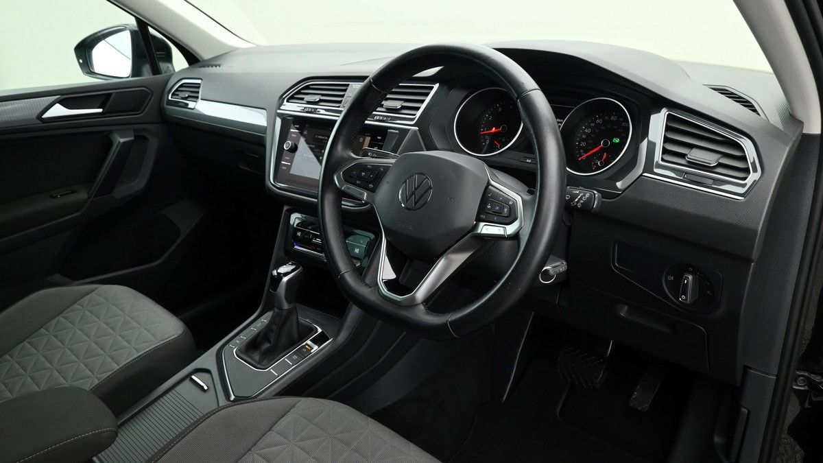 Volkswagen Tiguan Image 3