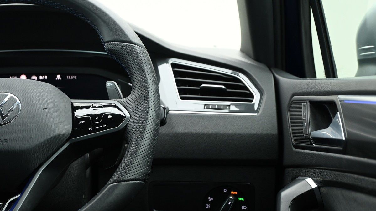 Volkswagen Tiguan Image 15