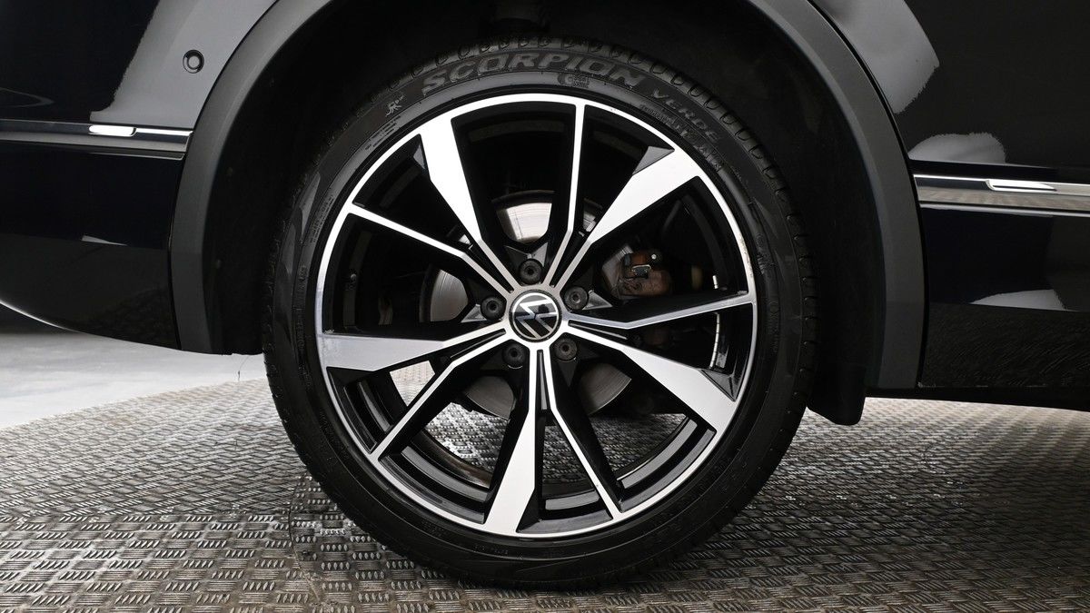 Volkswagen Tiguan Allspace Image 9