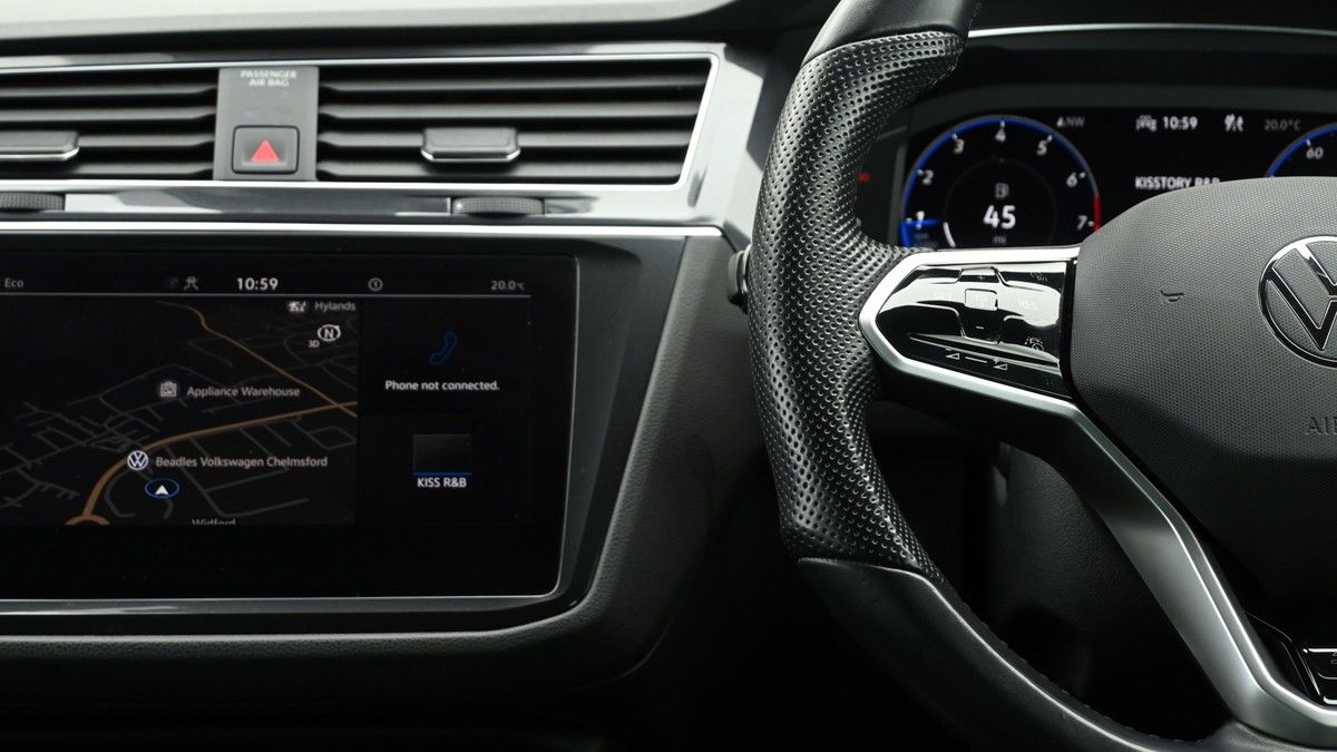 Volkswagen Tiguan Image 15